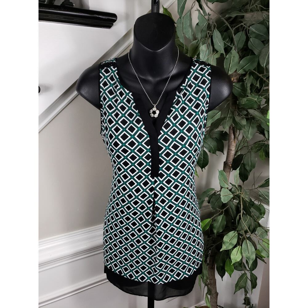 White House Black Market Tank Top Women XSP Green Black Geometric‎ Print